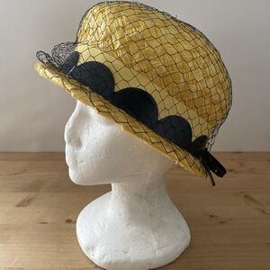 Vtg Straw Hat Yellow Woven Bowler-Style w Netting Union-Made Costume Derby 54 cm